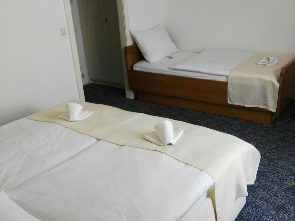 Hotel Carolinenhof Bad Pyrmont Kültér fotó